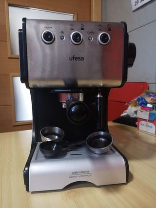 Cafetera Ufesa CE7141 de segunda mano por 60 EUR en Madrid en WALLAPOP
