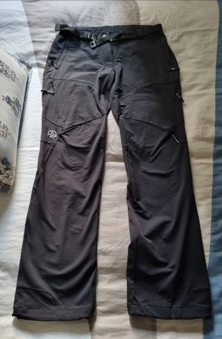 Pantalón Ternua montaña mujer de segunda mano por 30 EUR en San  Bizenti-Barakaldo en WALLAPOP