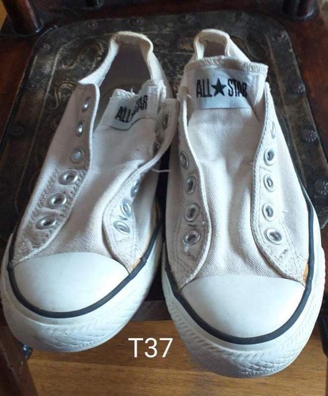 zapatillas en buen estado