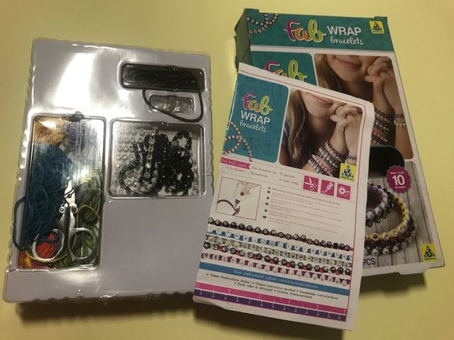 Juego Fab Wrap Bracelets