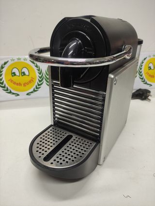 Cafetera nespresso de longhi pixie \\u26A1\\u26A1\\uD83D\\uDC4D de segunda mano  por 46,9 EUR en Madrid en WALLAPOP