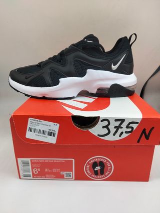Nike Air Max graviton talla 37,5 de segunda mano por 70 EUR en Bilbao en  WALLAPOP
