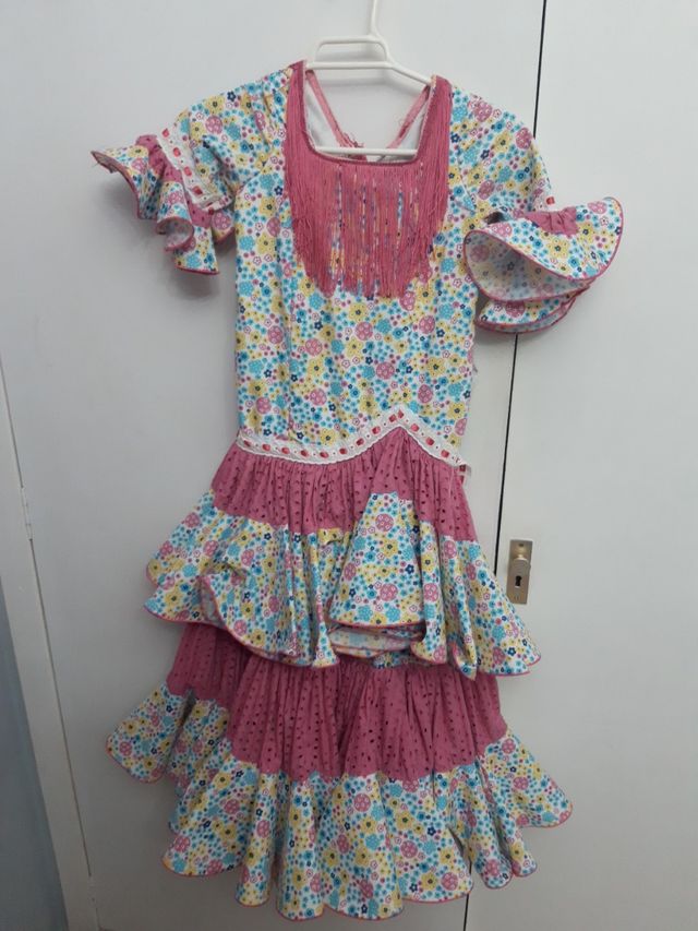 vestido de flamenca de niña