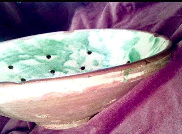 La Bisbal antigua. Escurridor aceitunas