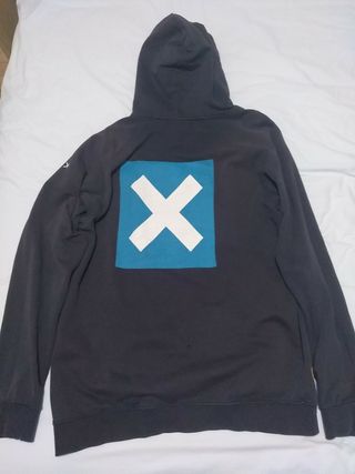 Sudadera blue banana brand de segunda mano por 25 EUR en Zaragoza en  WALLAPOP