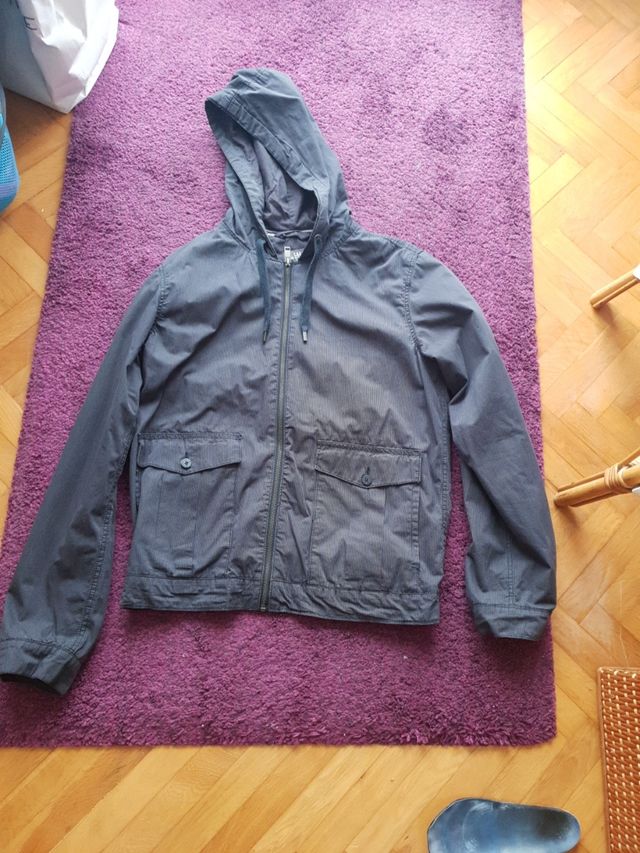 Txapeldun jaka. Cazadora c/capucha M