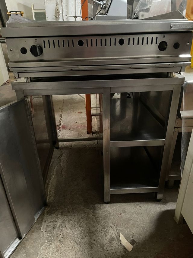 plancha industrial de cromo duro  con mueble