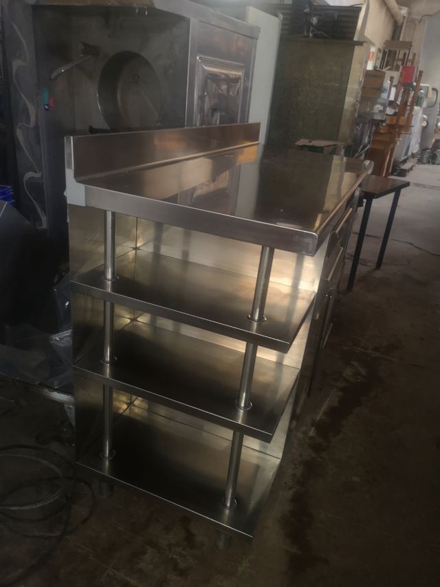 ARMARIO FRIGORÍFICO Y MUCHO MÁS