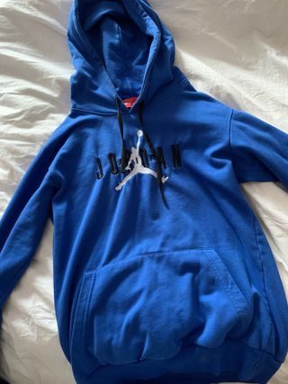 Sudadera jordan de segunda mano por 15 EUR en Parla en WALLAPOP