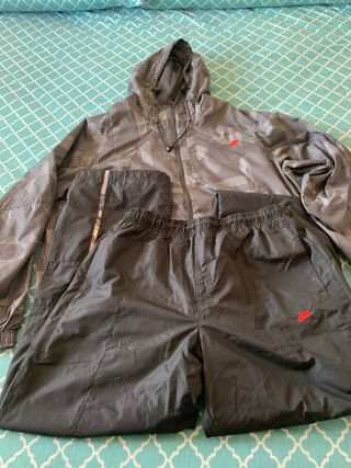 Chándal Nike xxl de segunda mano por 15 EUR en Elda en WALLAPOP
