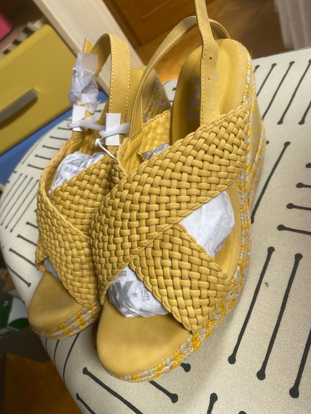 SANDALIAS CUÑA VERANO T 40