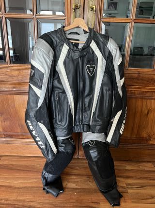 Revit Masaru Traje de cuero dos piezas - mejores precios ▷ FC-Moto