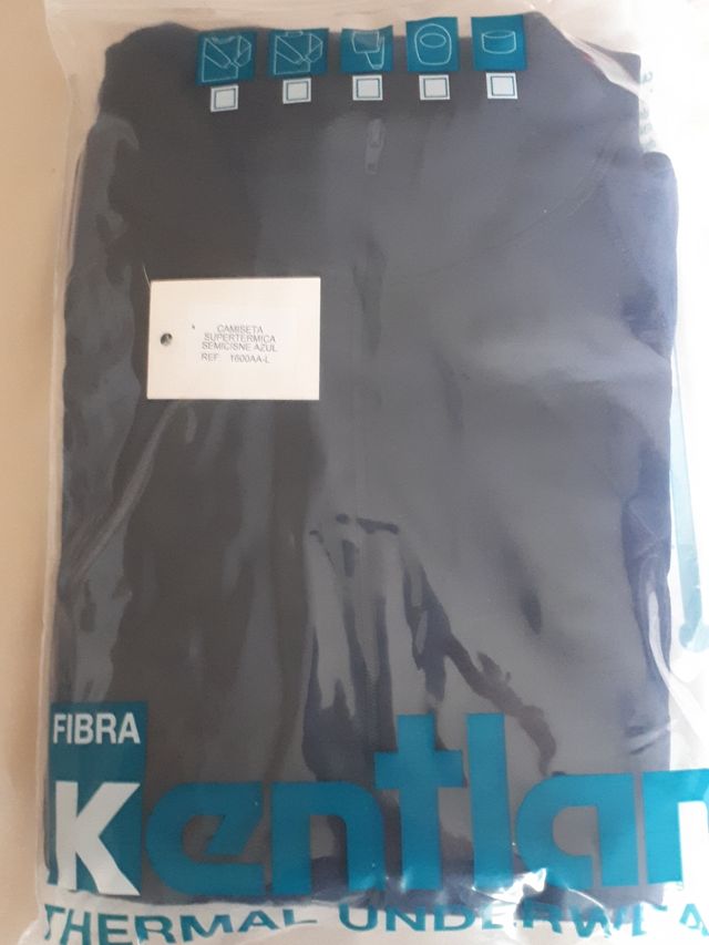 Camiseta térmica talla L.