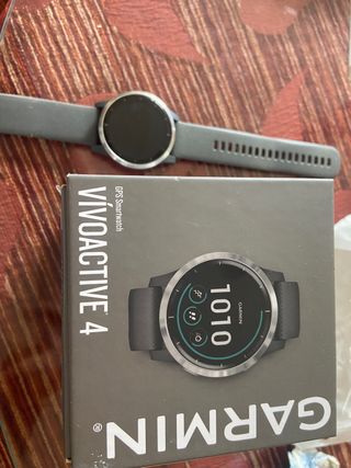 Garmin vivoactive 4 de segunda mano por 150 EUR en Setenil de las Bodegas  en WALLAPOP