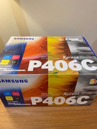 Tóner color y negro impresora samsung de segunda mano por 65 EUR en  Barcelona en WALLAPOP