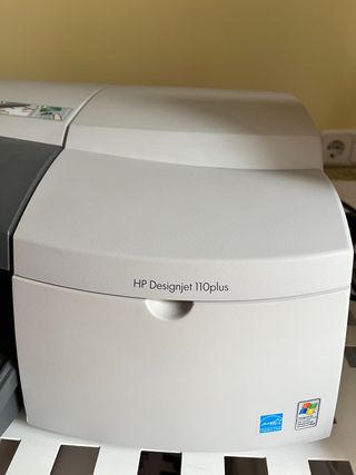 Plotter hp designjet 110 plus de segunda mano por 120 EUR en Madrid en  WALLAPOP