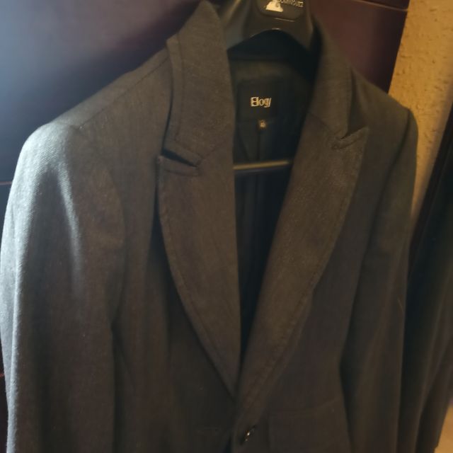 Preciosa chaqueta Elogy talla 40 color gris