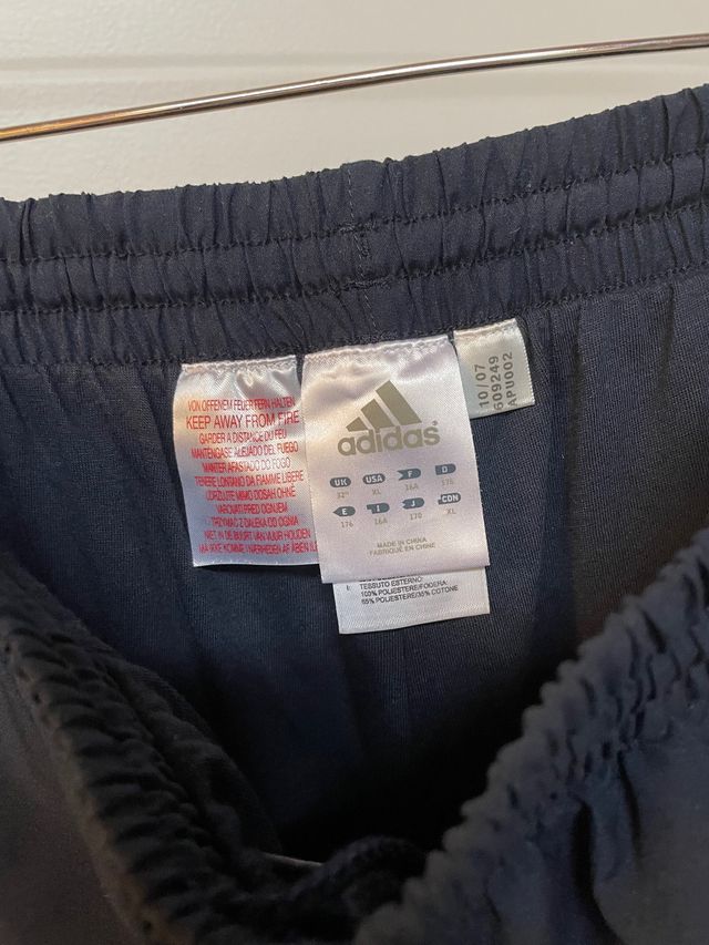 Pantalon adidas nuevo