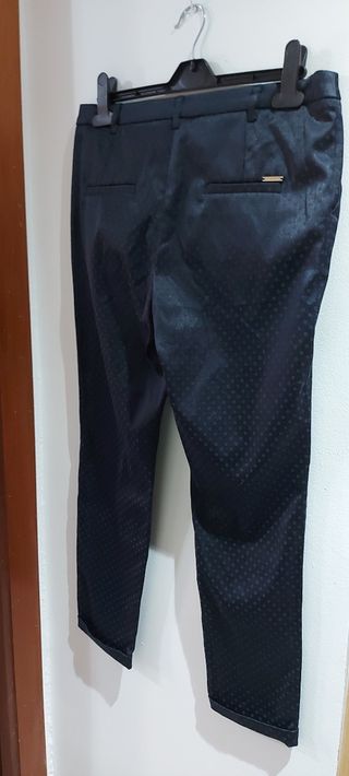 Pantalones Tintoretto (Corte inglés) de segunda mano por 10 EUR en  Castellón de la Plana en WALLAPOP