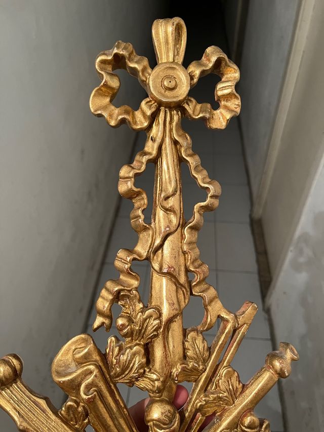 Conjunto de espejo y dos apliques de luz