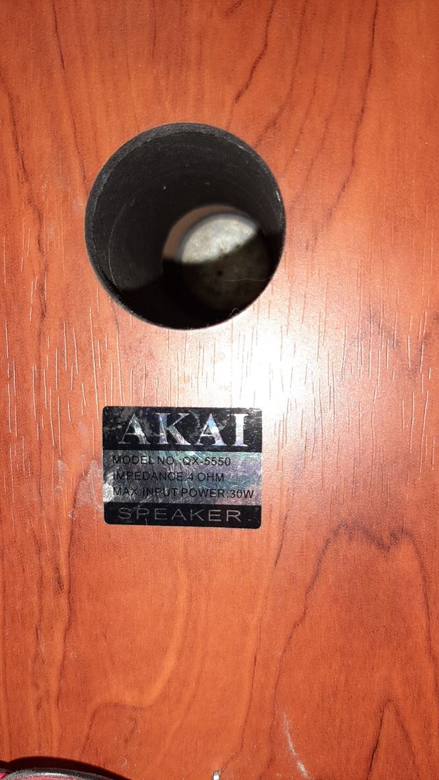 PAREJA DE ALTAVOCES AKAI