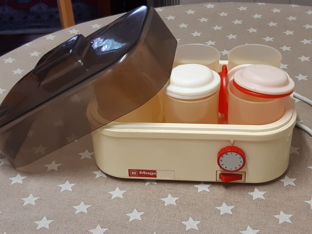Yogurtera vintage