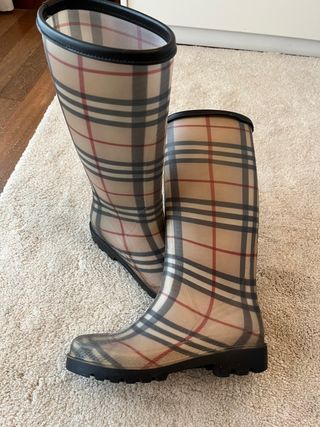 Botas Burberry Beige talla 40 IT de en Caucho - 14045010