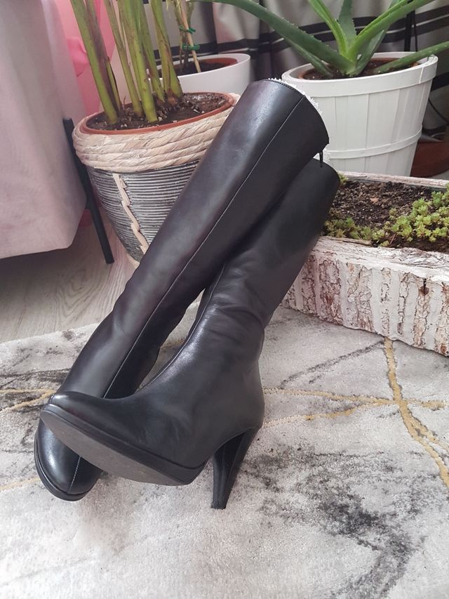 "Elio Pitti"Botas 38 tacón negras cuero, caño alto