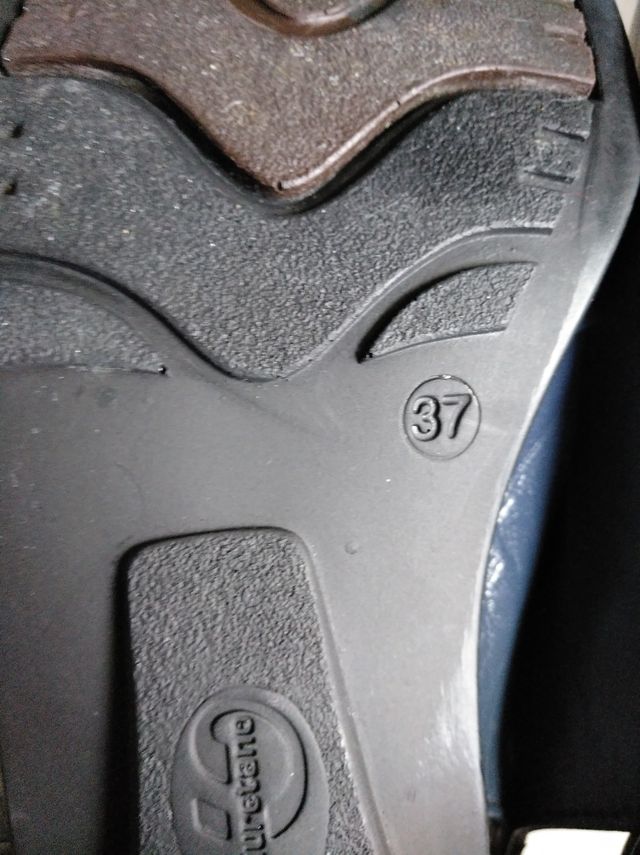 Sandalias mujer piel. T/ 37