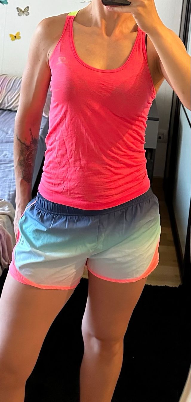 Pantalón corto running de mujer