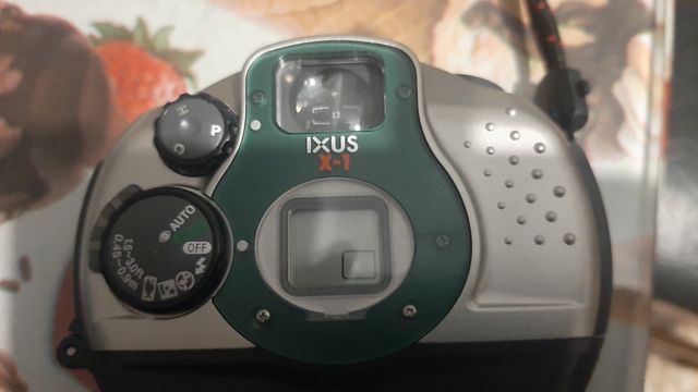 camara acuática Canon