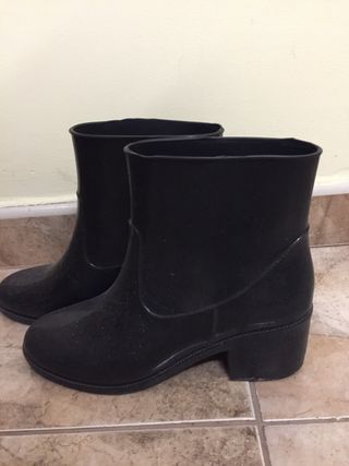 Botas de agua Bimba y Lola de segunda mano en WALLAPOP