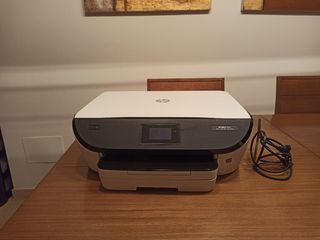 Impresora HP ENVY 5541 de segunda mano por 24,99 EUR en Huétor Tájar en  WALLAPOP