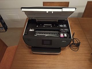 Impresora HP ENVY 5541 de segunda mano por 24,99 EUR en Huétor Tájar en  WALLAPOP