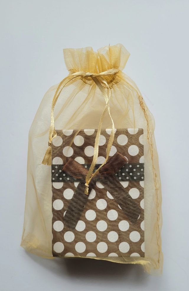 Collar de hematita con cruz