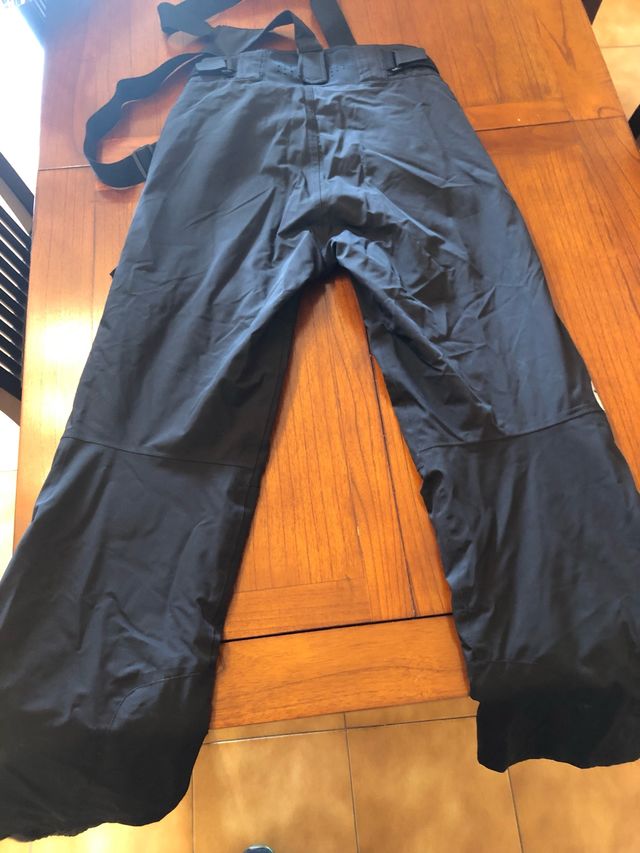 Pantalon y chaqueta esquiar