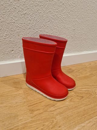 Botas de lluvia Decathlon 26-27 niños de segunda mano por 5 EUR en Valencia  en WALLAPOP