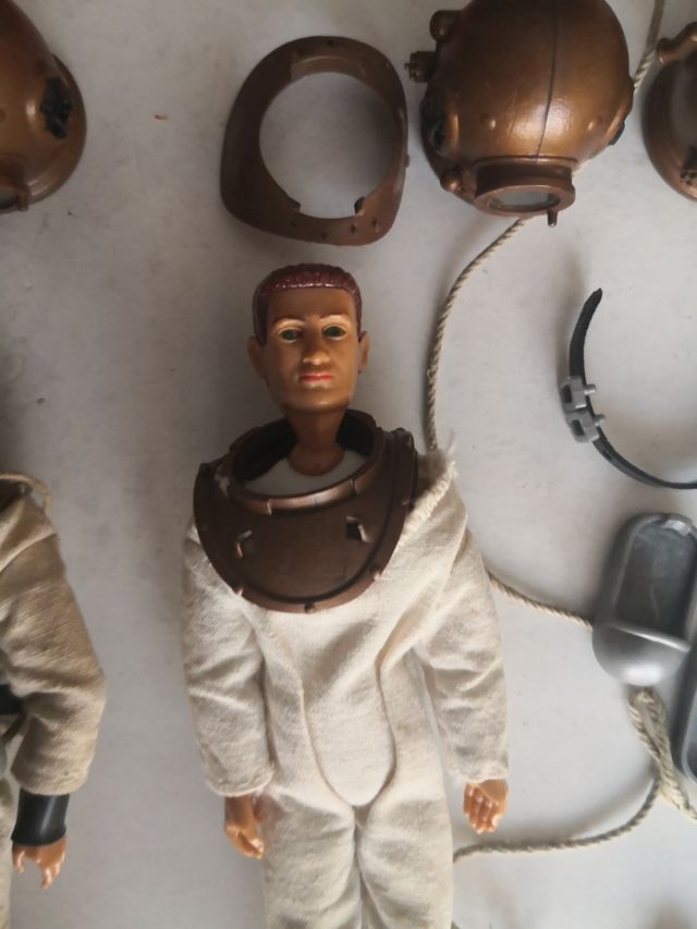 LOTE O CONJUNTO DE MADELMAN, MADELMANES BUZOS.