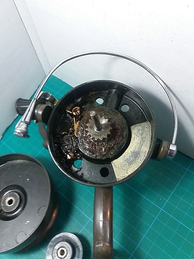 RARO ASA CÓNICA O CUCURUCHO CARRETE SAGARRA REF0.4