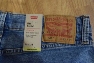 LEVIS talla 32x34 modelo 511 SLIM de segunda mano por 42 EUR en Guadalajara  en WALLAPOP