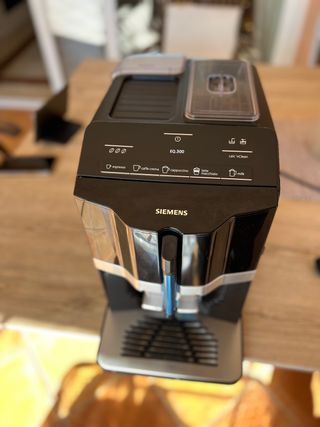 Cafetera Siemens EQ300 P.V.P 520€ de segunda mano por 240 EUR en Santa  Ponça en WALLAPOP