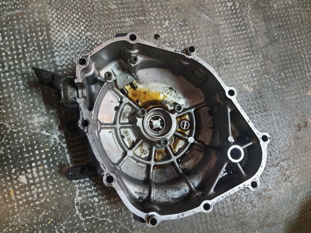 TAPA STATOR SUZUKI SV650 1999/2001