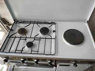 Cocina con horno de gas de segunda mano en Leganés en WALLAPOP