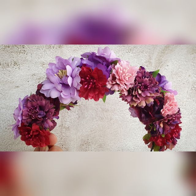 Corona flores morados, burdeos y rosa