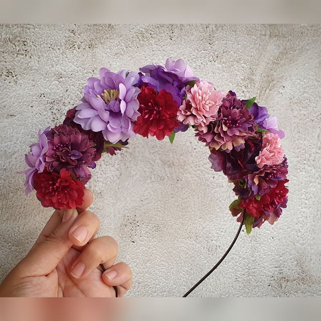 Corona flores morados, burdeos y rosa