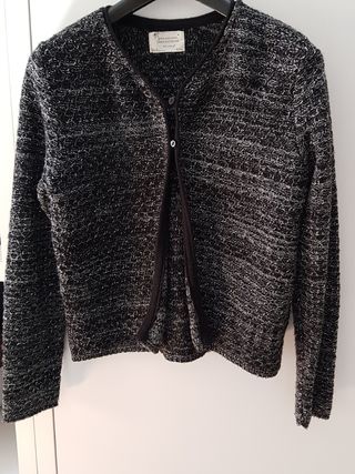 Chaqueta punto tipo chanel Zara de segunda mano por 10 EUR en Madrid en  WALLAPOP