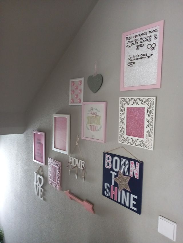 Cuadro metal,azul,rosa y blanco, estrella dorada.