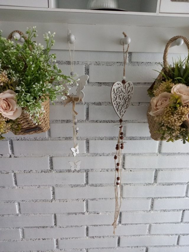 Cuadro metal,azul,rosa y blanco, estrella dorada.