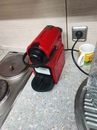 Cafetera Nespresso de segunda mano en Valencia en WALLAPOP