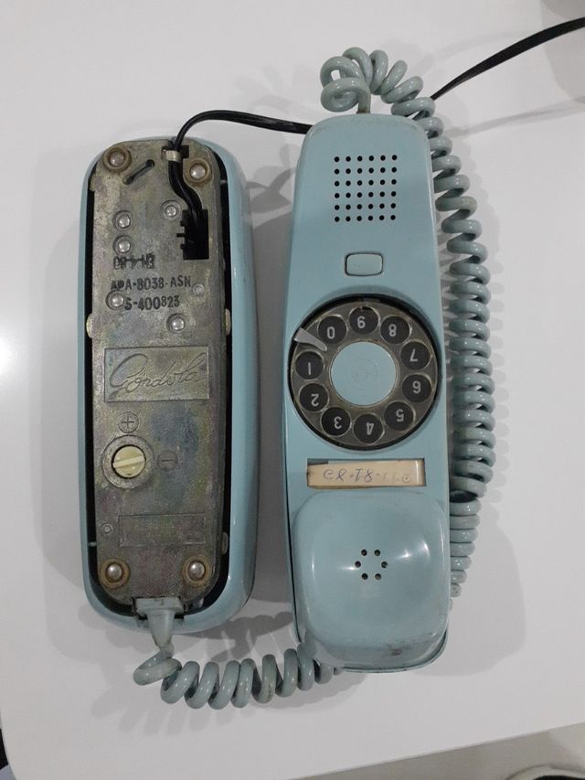 telefono vintage sobremesa 1970  color azul
